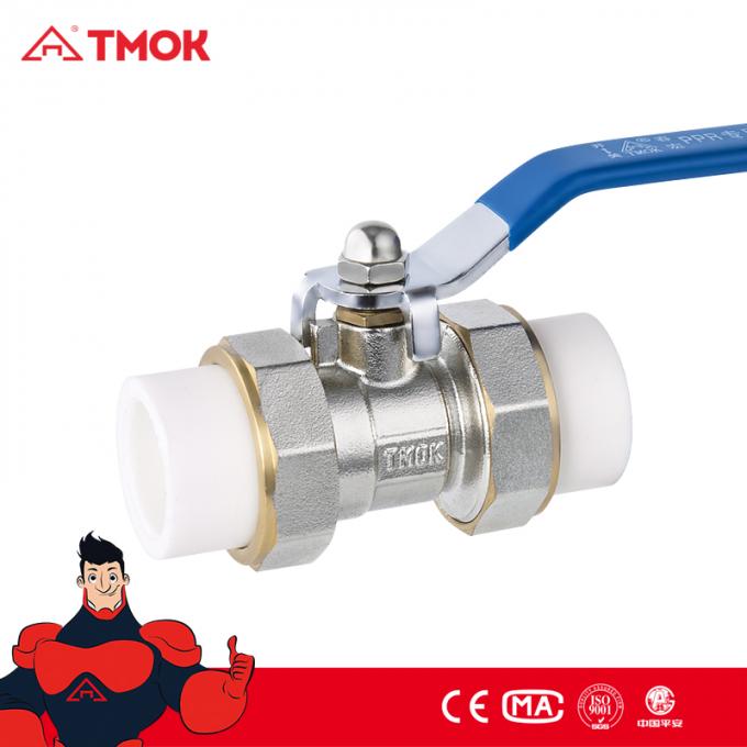  Le fil de TMOK a forgé le type bi-directionnel en laiton de robinet à tournant sphérique des syndicats de double de PPR pour le gazole de l'eau avec la certification de la CE et la poignée rouge